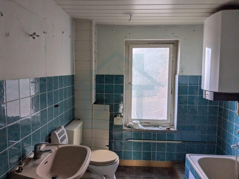 Bad Wohnung 2 OG
