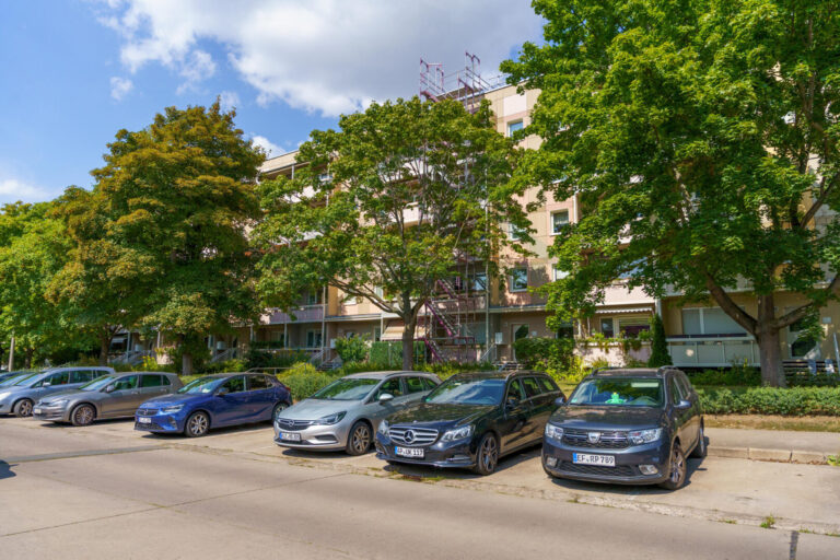 Straßenansicht