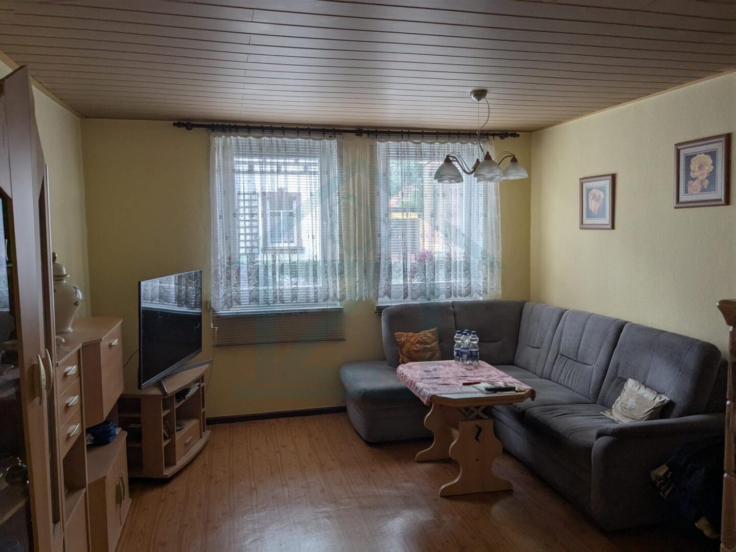 Wohnzimmer Wohnung EG rechts