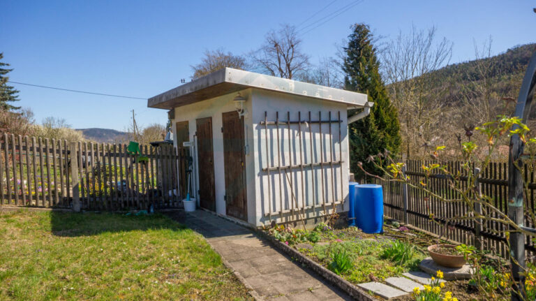 Gartenansicht Gerätehaus
