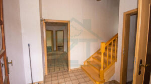 Eingangsbereich Erdgeschoss mit Zugang OG und KG