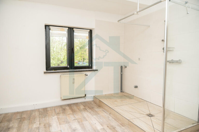 Badezimmer 2, OG
