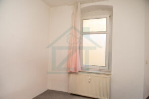 Kinder -/ Arbeitszimmer