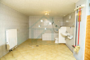 Badezimmer, Hauswirtschaftsraum, Gästehaus