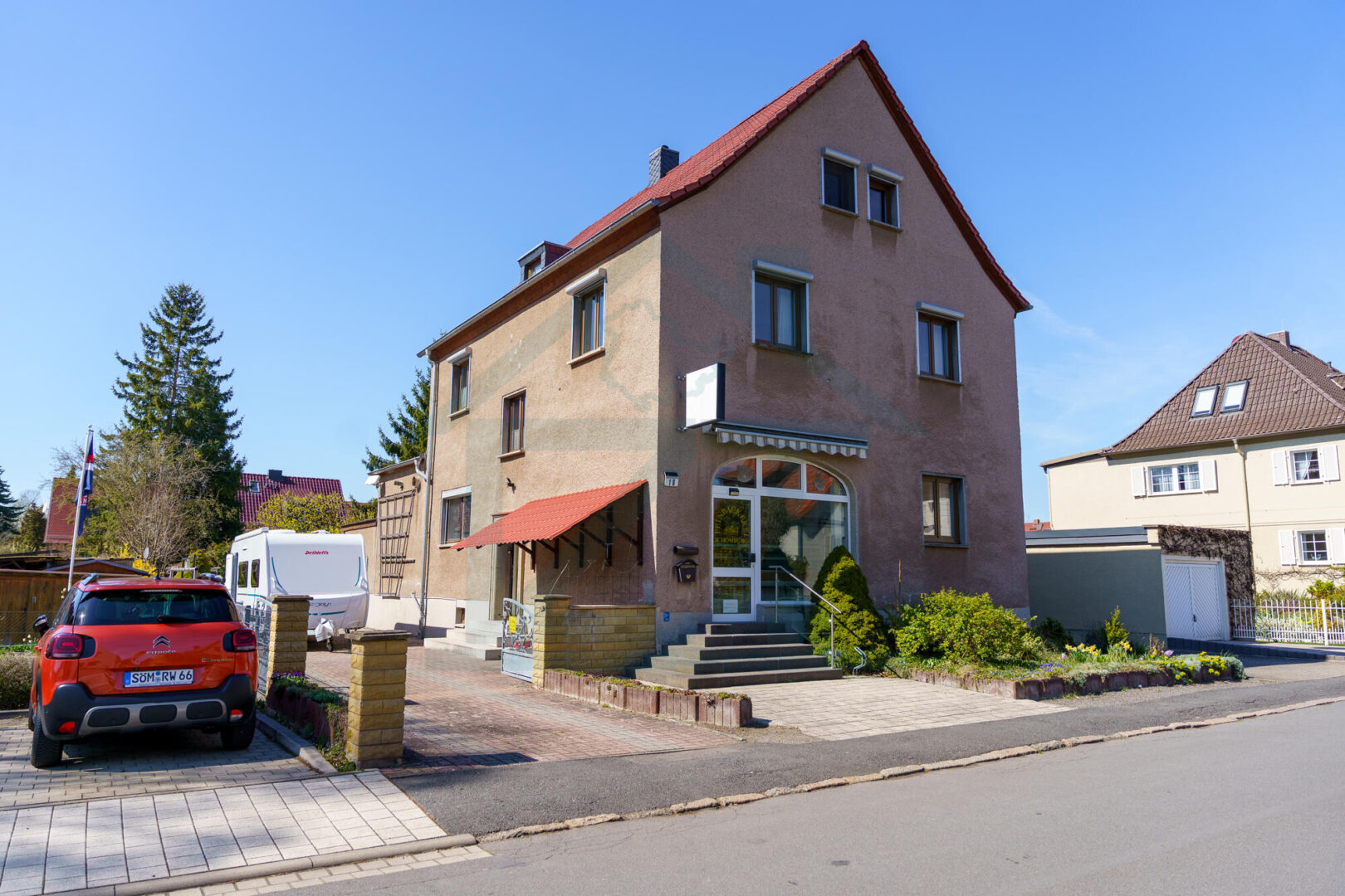 Außenansicht vorne