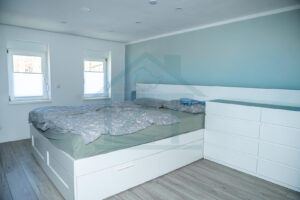 Schlafzimmer, OG