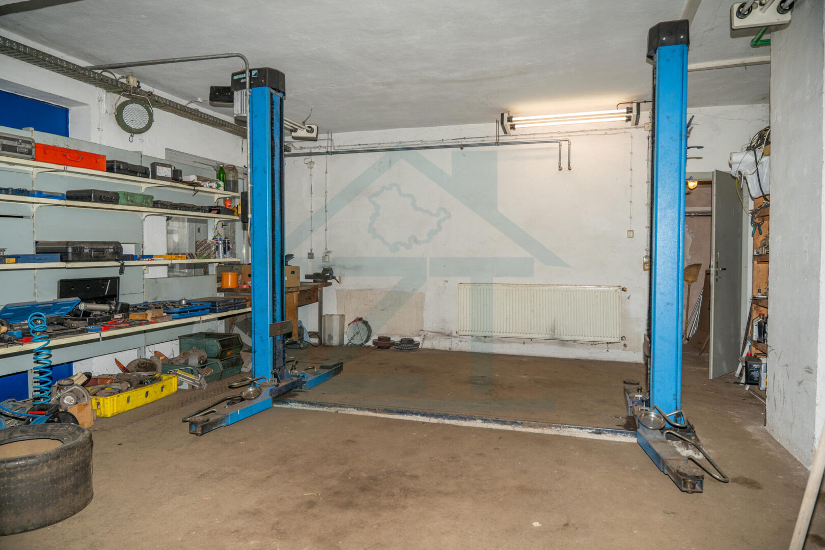 Hebebühne, kleine Werkstatt