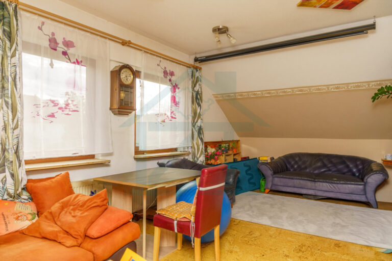Wohnzimmer, OG