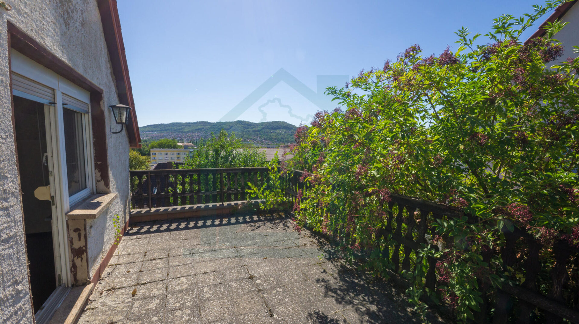 Balkon OG