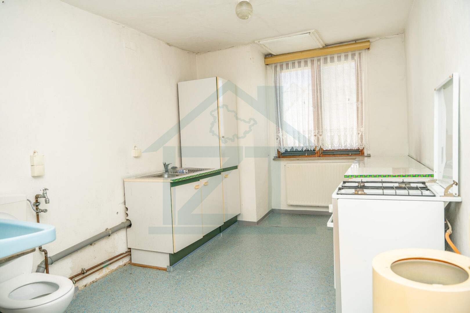 Küche / Badezimmer, Nebengelass