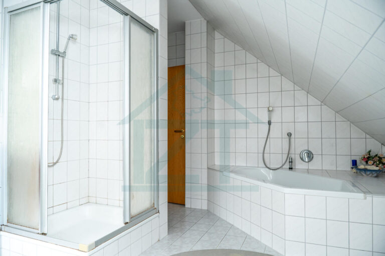 Badezimmer, OG
