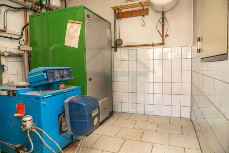 Heizungsanlage, EG, Haus 2