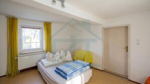 Nebenhaus Schlafzimmer OG